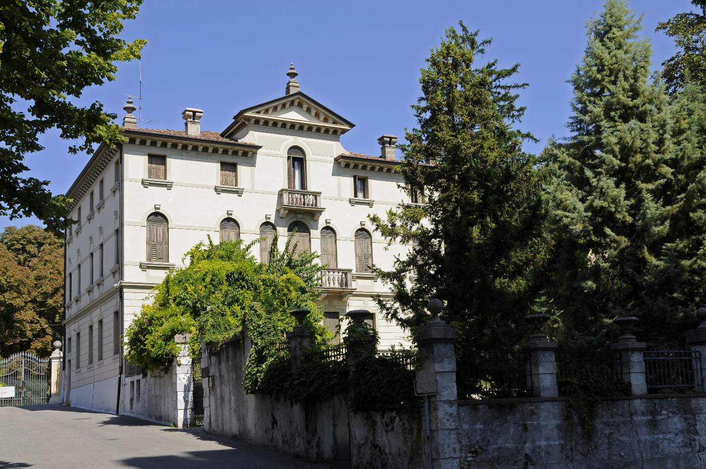 Villa-Fabris-Giavi
