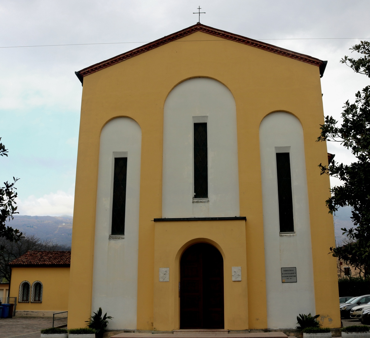 Caneva-Chiesa-della-Beata-Annunciazione-e-Santissimo-Redentore