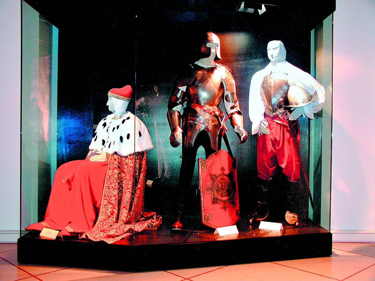 Cison-di-Valmarino-Museo-Costumi-del-potere-2
