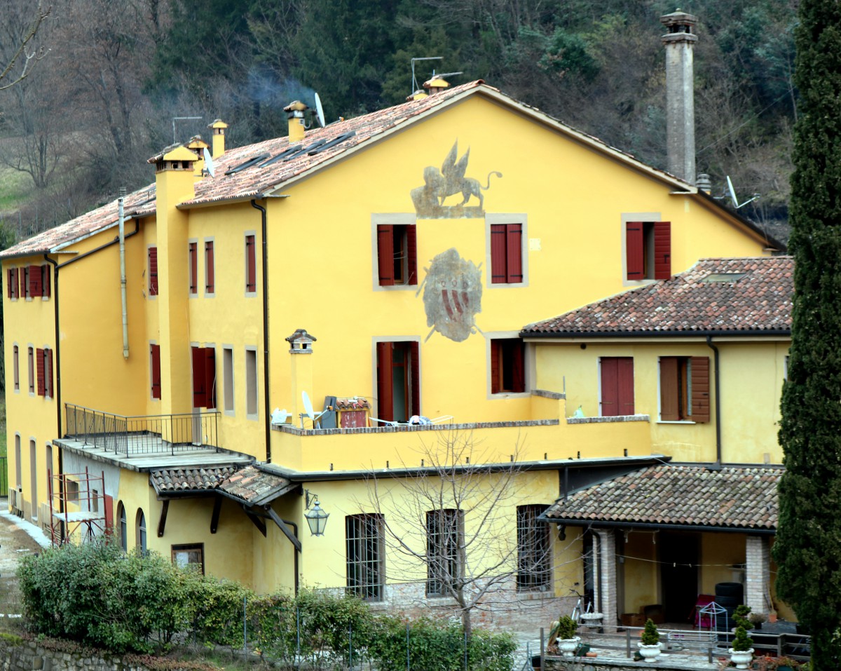 Cison-di-Valmarino-Palazzo-Montalbanc-