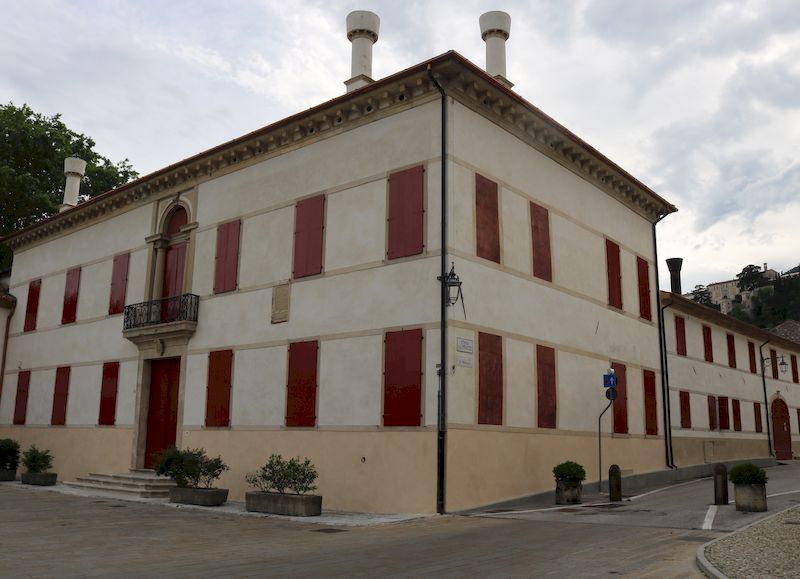 Cison-di-Valmarino-Villa-Brandolini